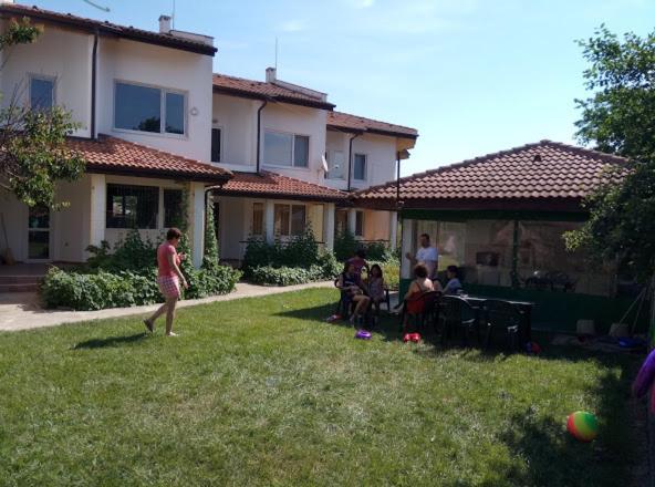 Vili Marina Rooms Krapets  Bagian luar foto